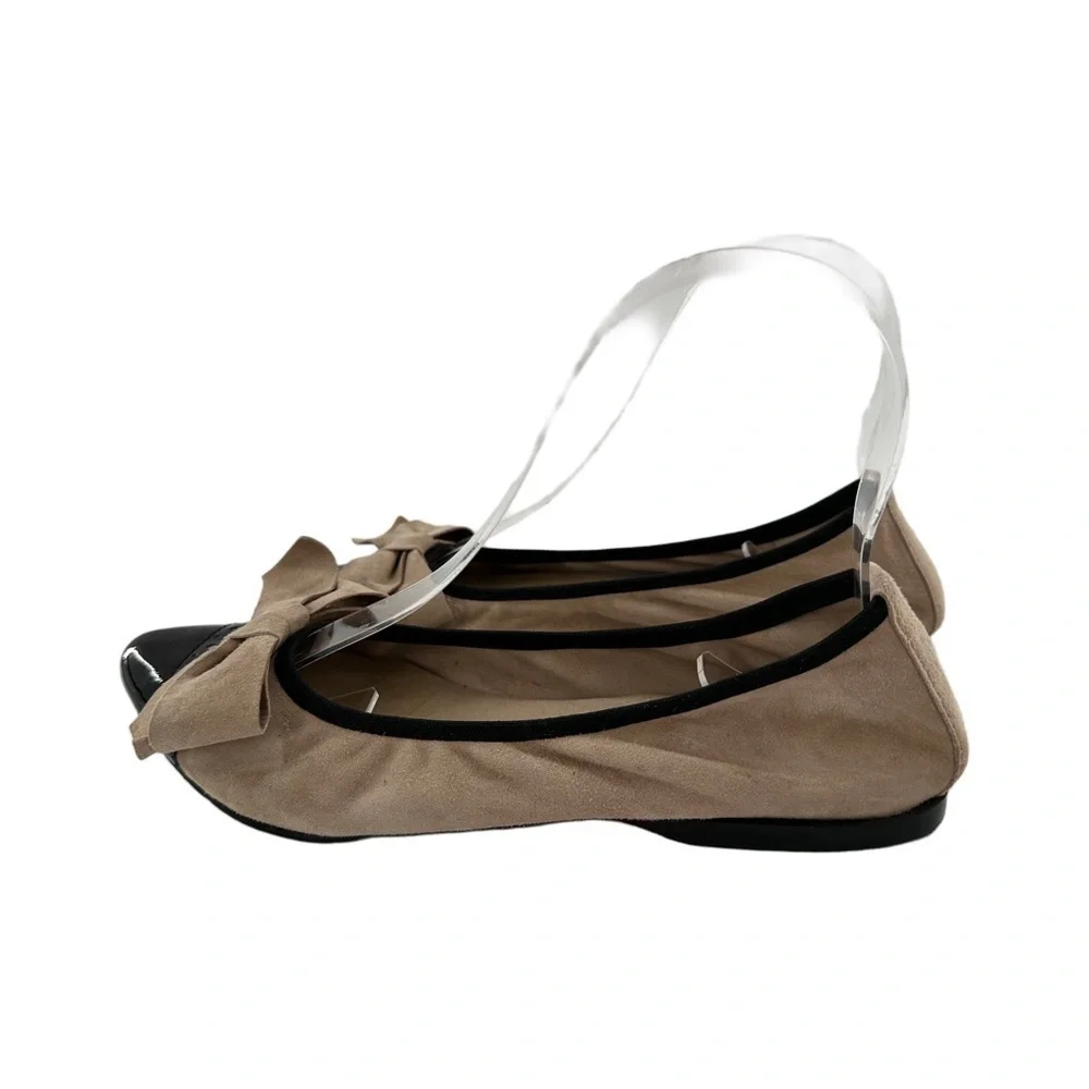 Halogen flats size 6 beige suede black patent cap toe pointy toe balletcore